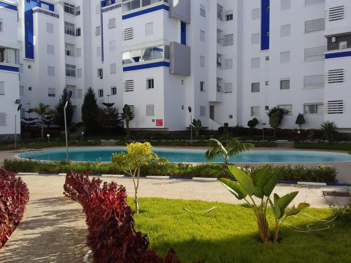 Appart. Luxueux Avec Piscine, Cosy, Bien Situe Bouznika Eksteriør bilde
