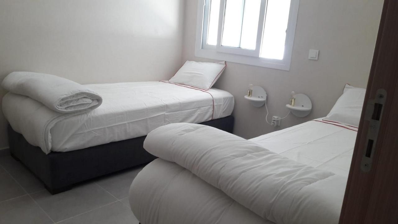 Appart. Luxueux Avec Piscine, Cosy, Bien Situe Bouznika Eksteriør bilde